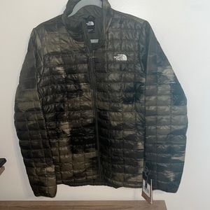 North face thin coat